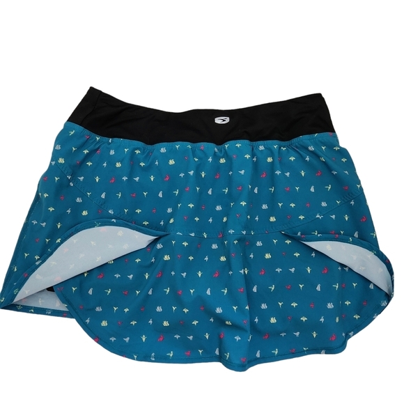 SUGOI Women's Fusion Skort size medium teal with origami print - Picture 5 of 16